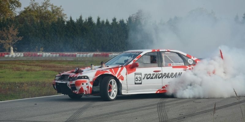 3 mẹo cược đua xe ăn đậm